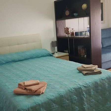 Alojamiento Adelfas Apartamento Madri Exterior foto